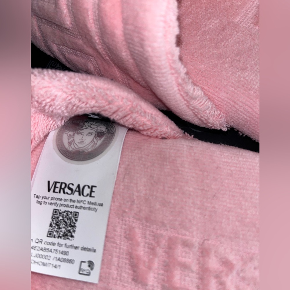Versace Pink Plush Logo Bath Slippers Women’s Size 8 Luxury Designer - Picture 3 of 8